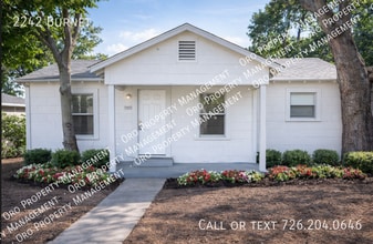 Building Photo - 2242 Burnet St
