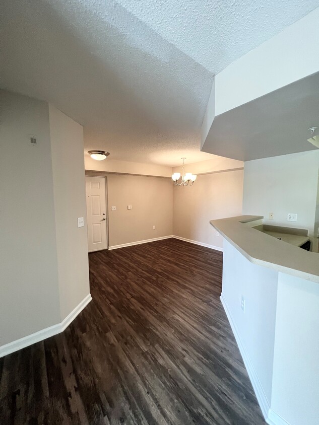 Foto principal - 3594 NW Adriatic Ln