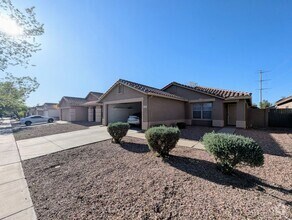 Building Photo - 3008 W Running Deer Trl