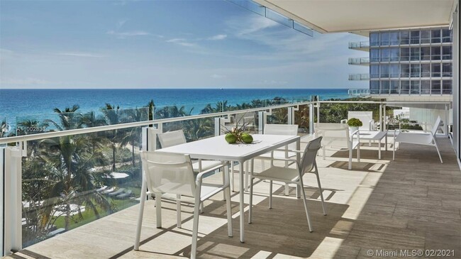 Building Photo - 9111 Collins Ave