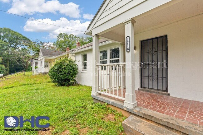 Foto del edificio - 171 Lawton St SW