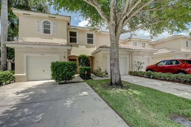 Foto del edificio - 13801  Creston Place  Wellington Fl 33414