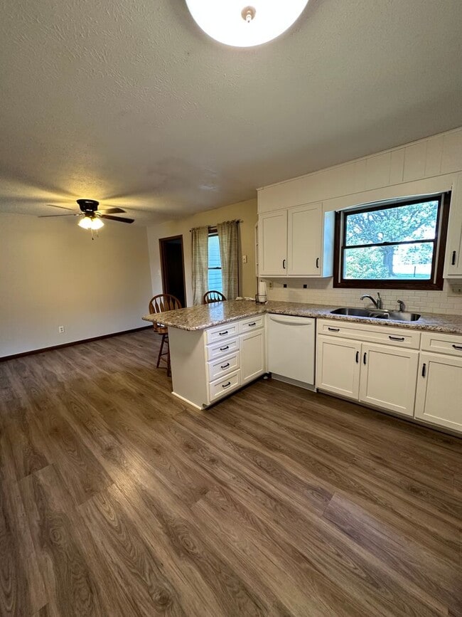 Building Photo - Three bedroom, single family home