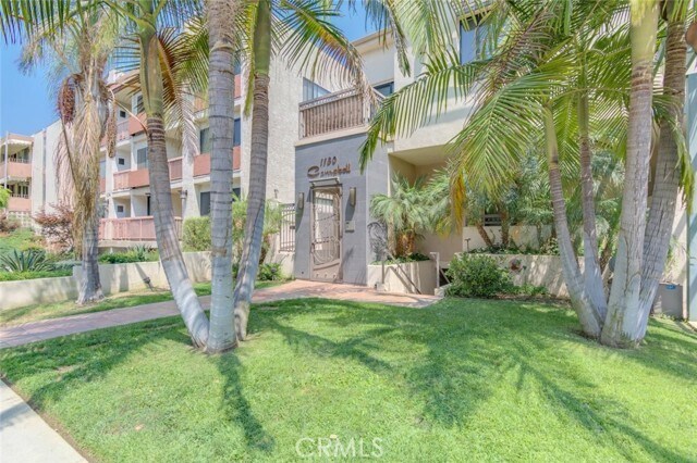 Foto del edificio - 1130 Campbell St