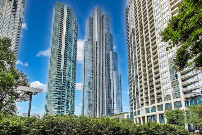 Foto del edificio - 1211 S Prairie Ave