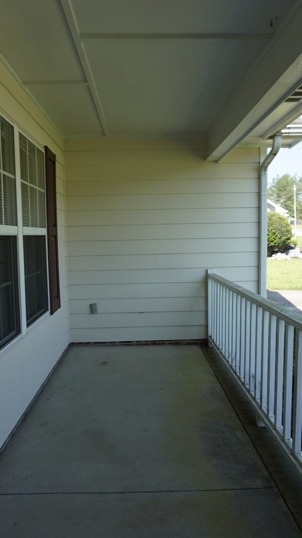 Building Photo - 107 Dolores Ct