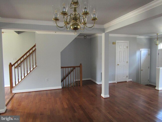 Foto del edificio - 6310 Gun Cap Ct