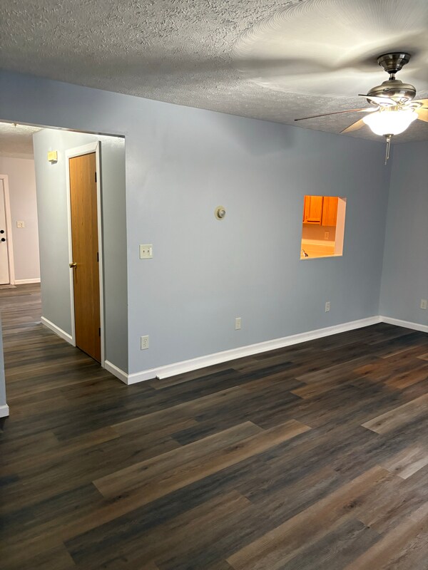 Foto del edificio - 1112 1/2 Hocking Rd