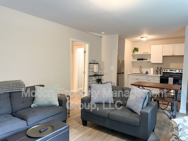 Foto del edificio - 133 W Ridgewood Ave
