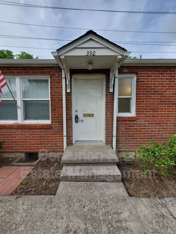 Building Photo - 392 17th St SE