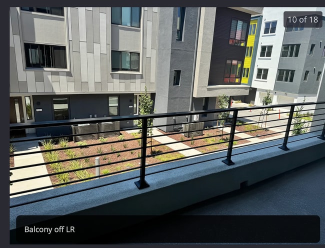 Building Photo - 44883 Binary Ter