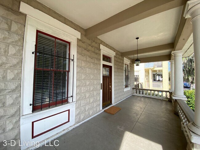 Building Photo - 3 br, 2 bath House - 17 East 33rd Street
