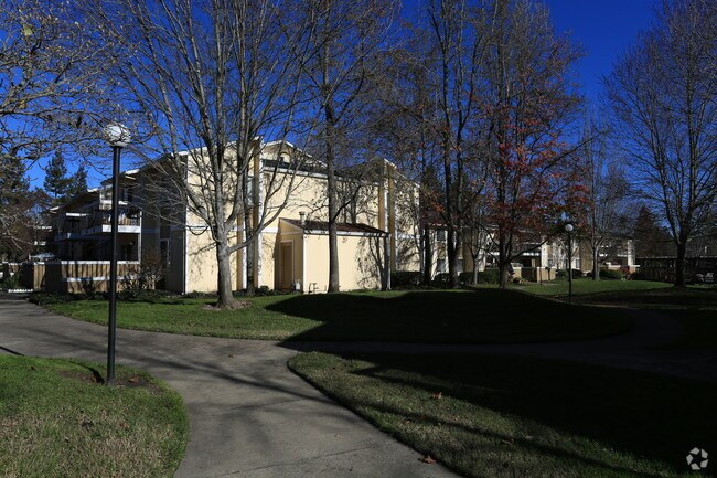 Marlow Apartments Santa Rosa, CA