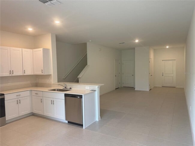Foto del edificio - 216 27th St SE