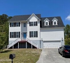 Building Photo - 160 Forest Bluff Dr