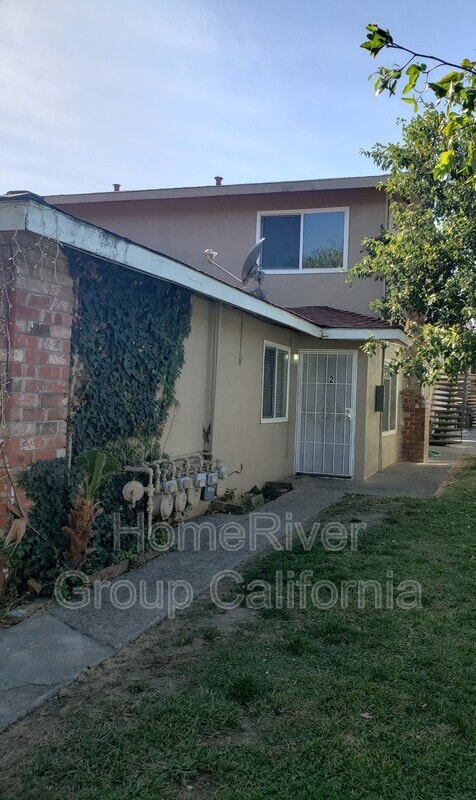 Building Photo - 100 Nedra Ct