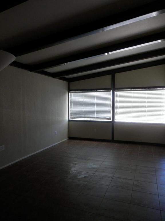 Foto del edificio - 1621 S Lead St