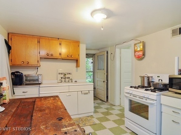 Foto del edificio - 4554 N Springfield Ave