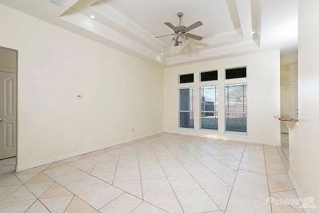 Foto del edificio - 9103 N 28th Ln