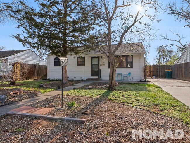 Foto del edificio - 3 Bedroom Single Family Home in Aurora