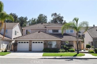 Building Photo - 18536 Vantage Pointe Dr