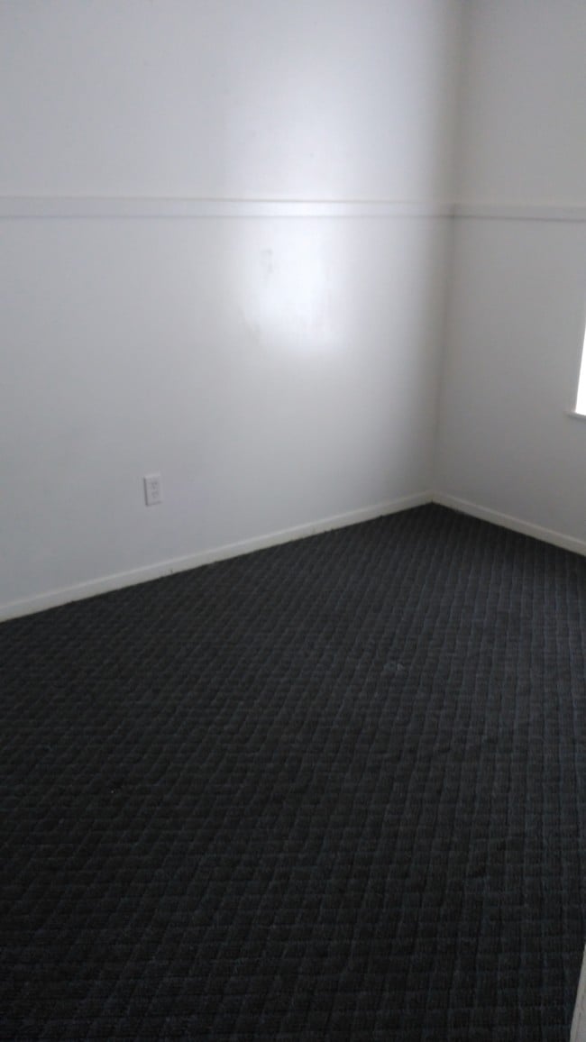 Building Photo - 118 Arthur Dr