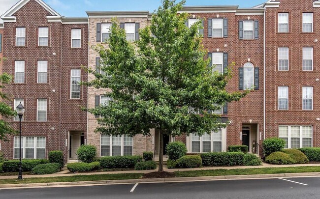 Foto del edificio - 15155 Kentshire Dr