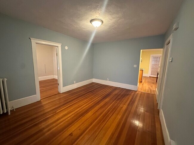 Foto del edificio - 24 Hillside Ave