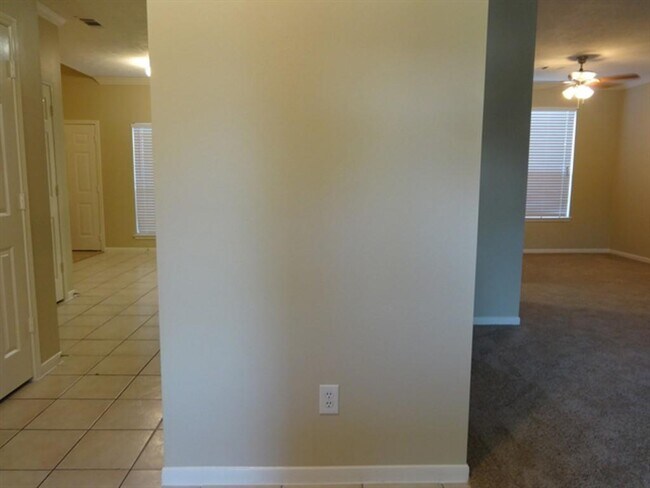 Building Photo - 14614 Twisted Pecan Ct