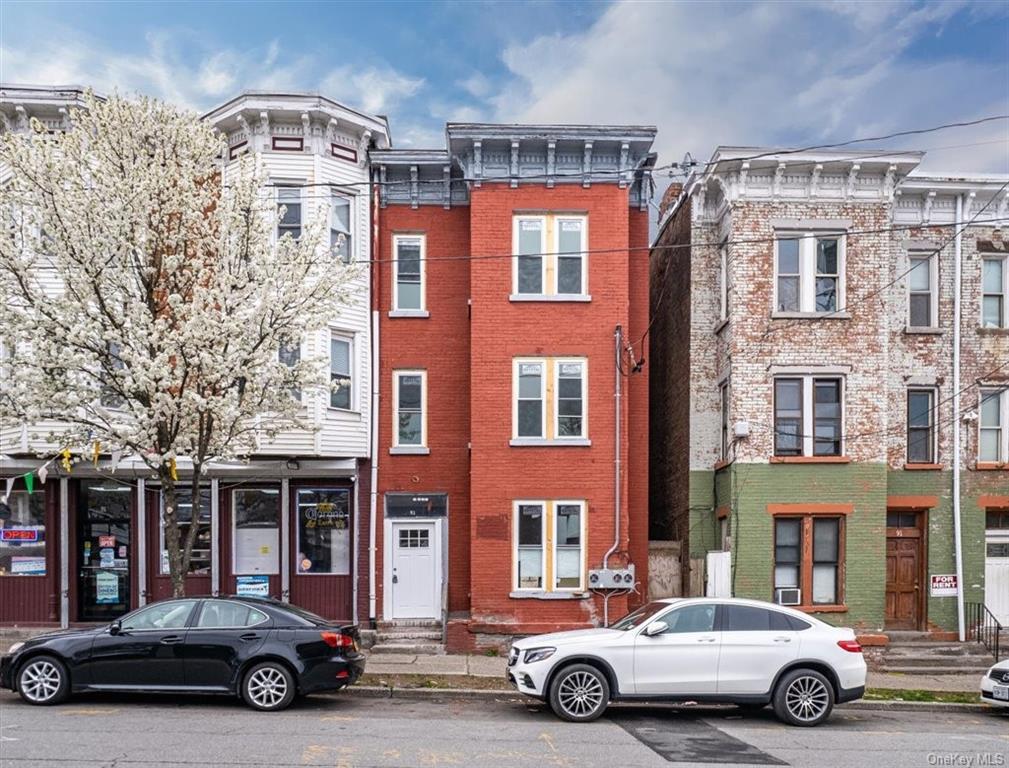 Foto principal - 93 S Lander St