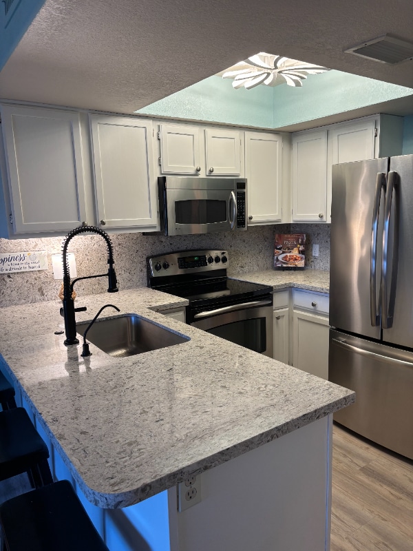 Foto del edificio - 1806 Swanson Ave