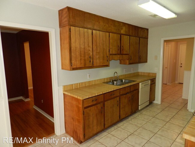 Building Photo - 3 br, 2 bath House - 4605 Laquinta Ct