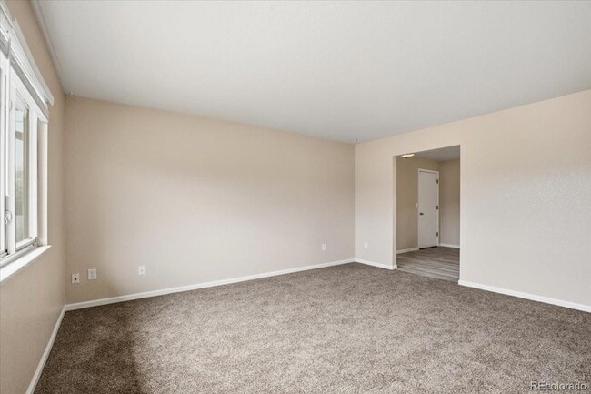 Foto del edificio - 1482 Youngfield St