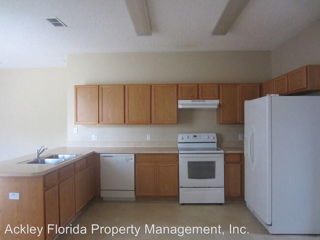 Building Photo - 750 Leopard Ct