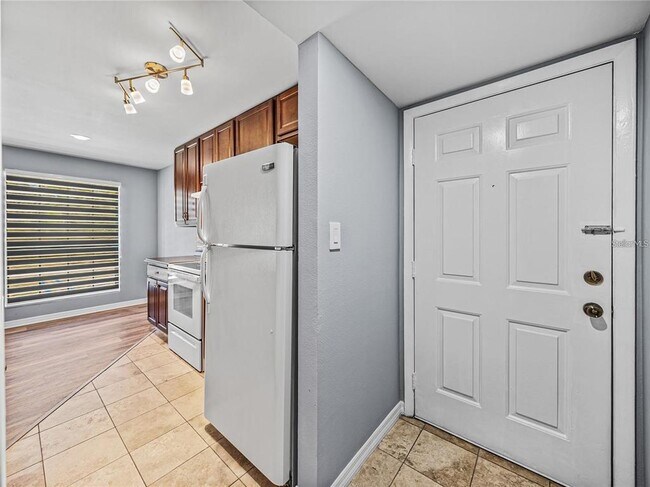 Building Photo - 8603 Fancy Finch Dr