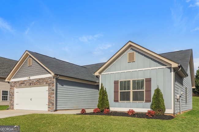 Foto del edificio - 120 Brookhaven Dr