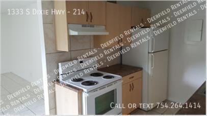 Photo - 1333 S Dixie Hwy Townhome