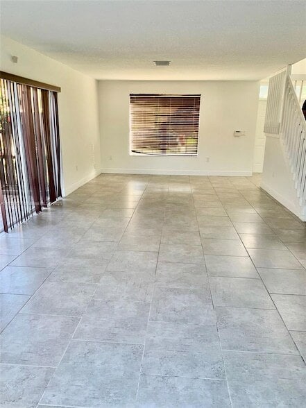 Foto del edificio - 9101 SW 215th Terrace