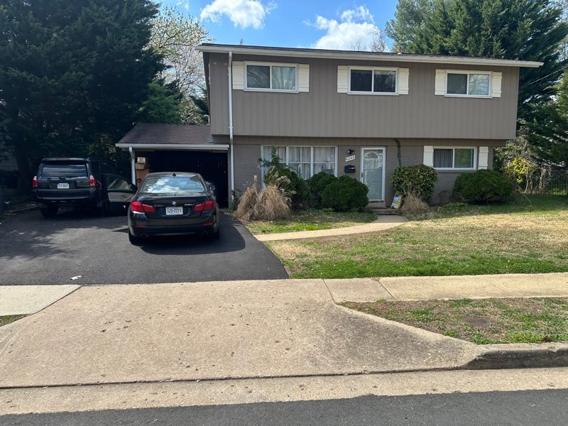 Photo - 4240 Sideburn Rd (Fairfax, VA)