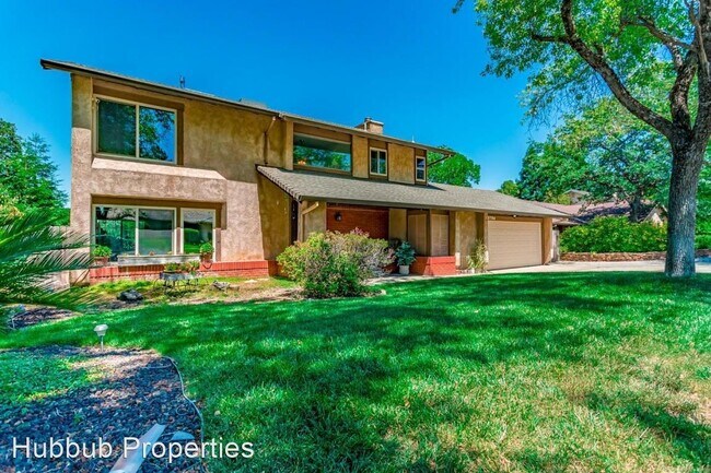 Building Photo - 4 br, 2.5 bath House - 3786 Fujiyama Way
