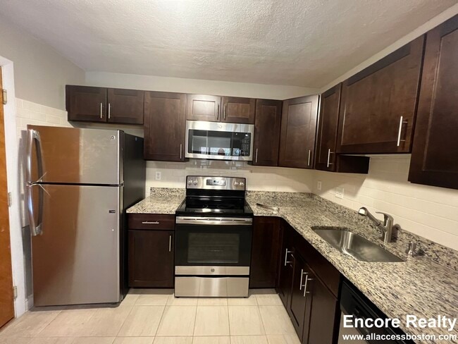 Building Photo - 278 Grove St