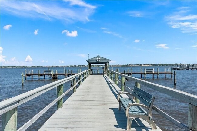 Dock to River - 175 SE Saint Lucie Blvd