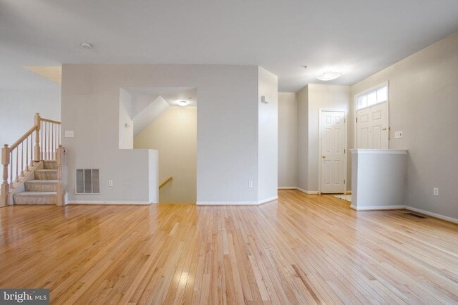 Foto del edificio - 13008 Shamrock Glen Dr