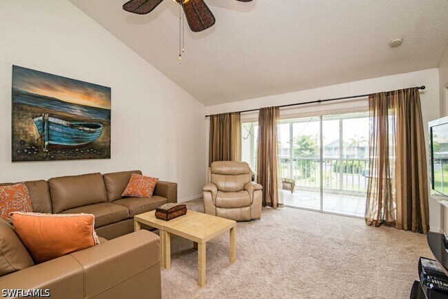 Foto del edificio - 180 Furse Lakes Cir