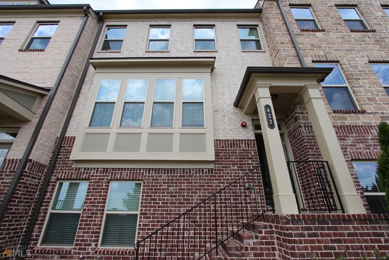 422 Montclair Ct, Woodstock, GA 30188 Townhouse for Rent in Woodstock