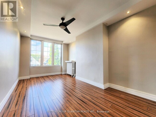 Building Photo - 291 Roncesvalles Ave