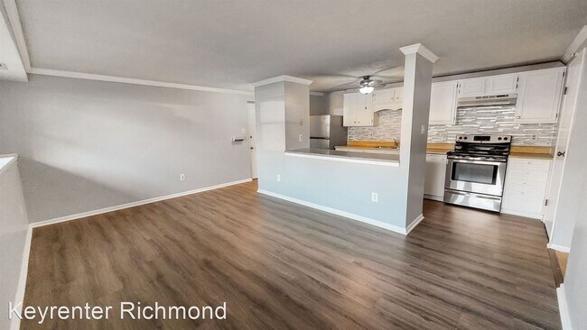 Foto del edificio - 2 br, 1 bath House - 8402 Muldoon Ct 201