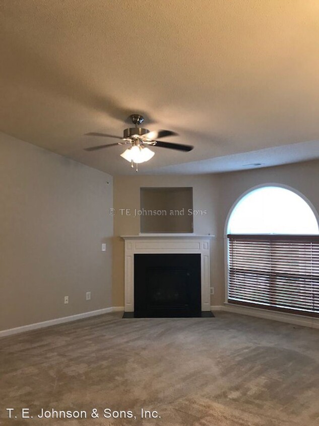 Primary Photo - 2 br, 2 bath House - 3761-301 Holmes Creek...