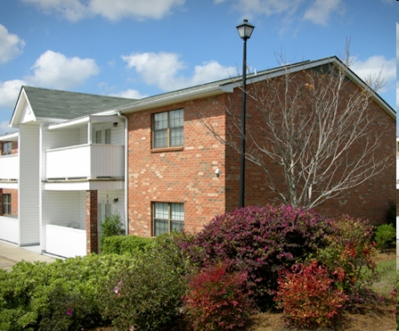 Building Photo - Mark V Apartments