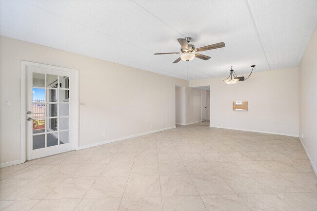 Foto del edificio - 4500 N Flagler Dr